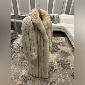 Vintage 1970s studio 54 size medium full length fox fur coat disco era